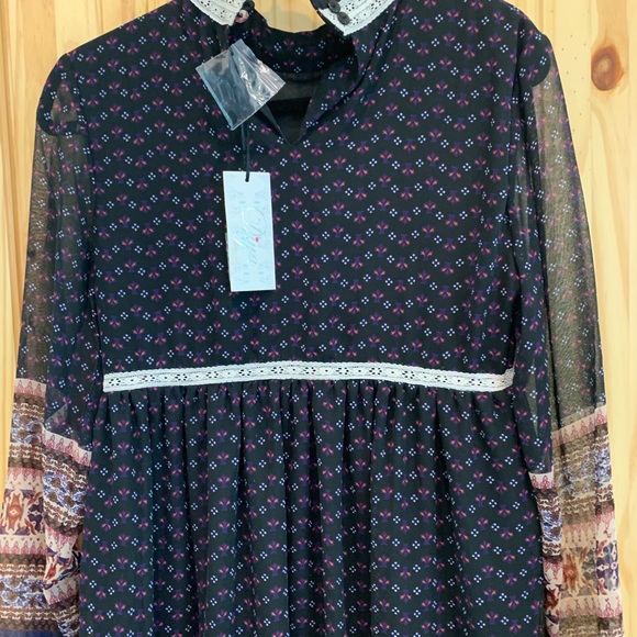 DIYA BLUE AND PINK LINED DRESS NWT - Picture 3 of 4